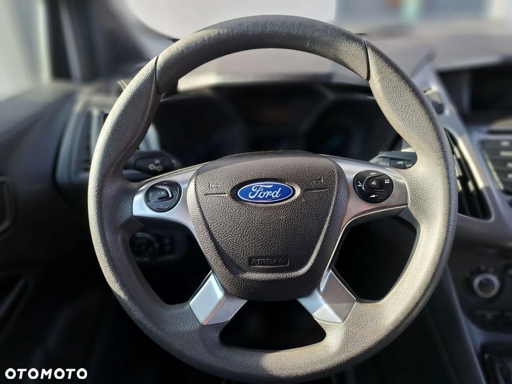 Ford Tourneo Connect ver-1-0-ecoboost-start--stop-titanium - 11