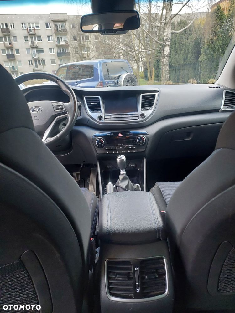 Hyundai Tucson 1.6 GDI BlueDrive Comfort 2WD - 4