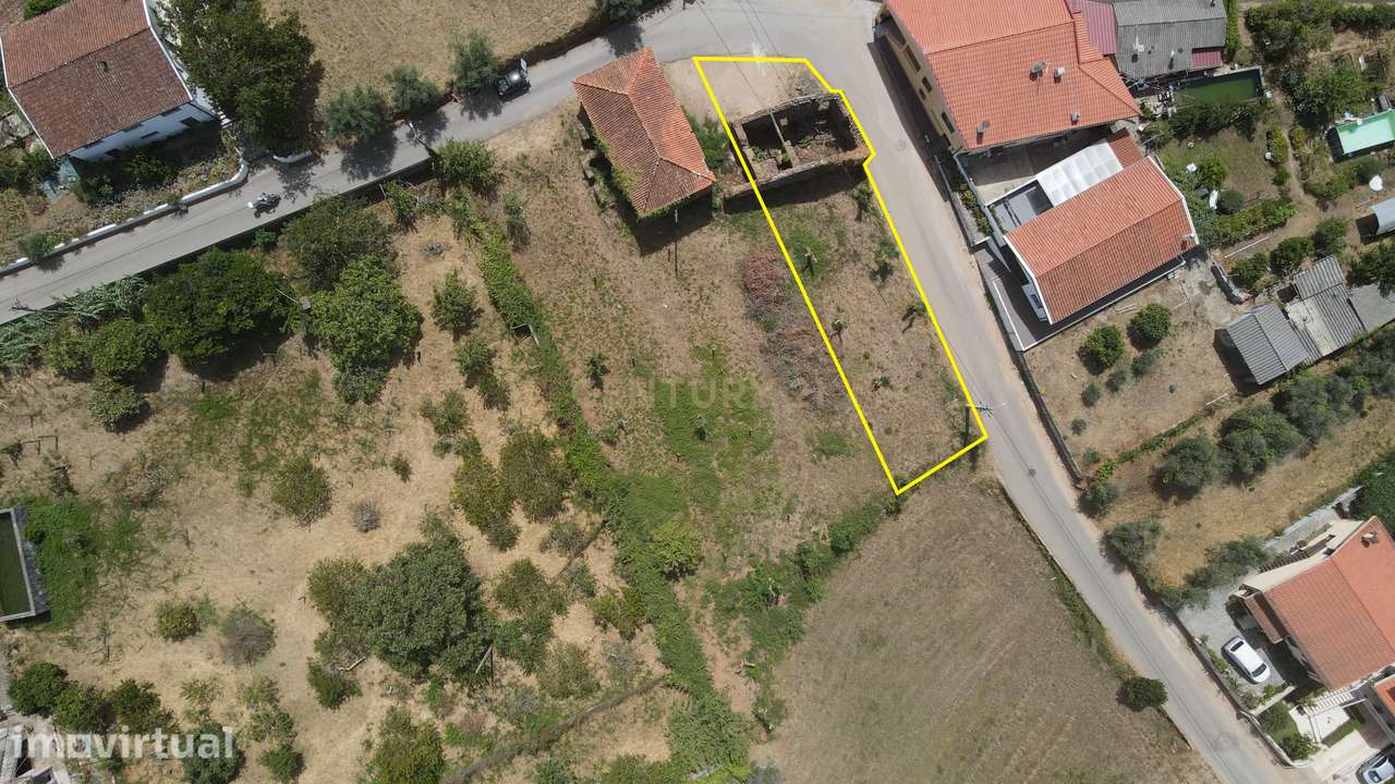 Casa em Pedra para Recuperação | Excelente Oportunidade de Investiment - Grande imagem: 4/7