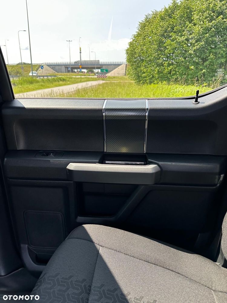 Ford F150 - 24