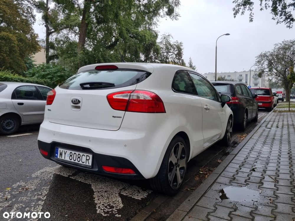 Kia Rio 1.4 XL - 3