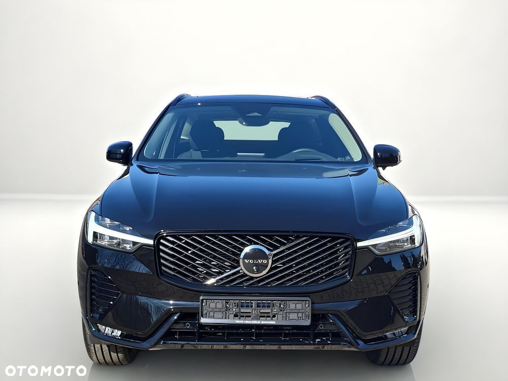 Volvo XC 60 B5 B AWD Ultra Dark - 2