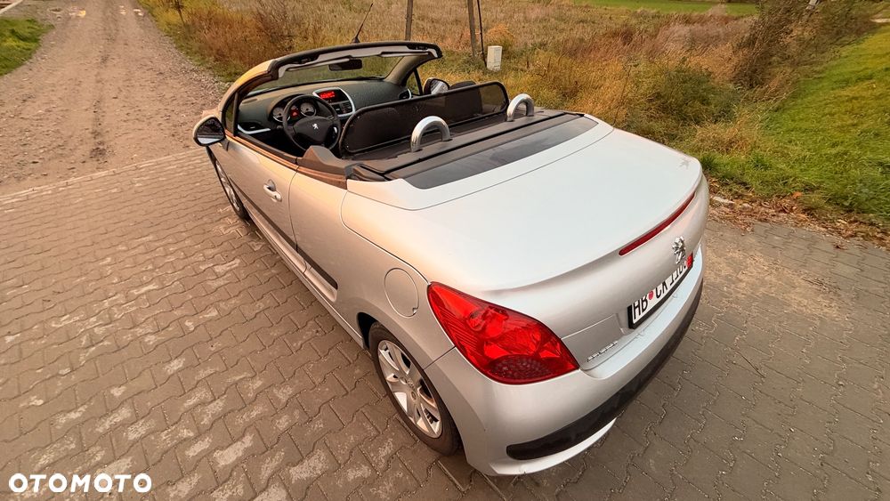 Peugeot 207 CC - 18