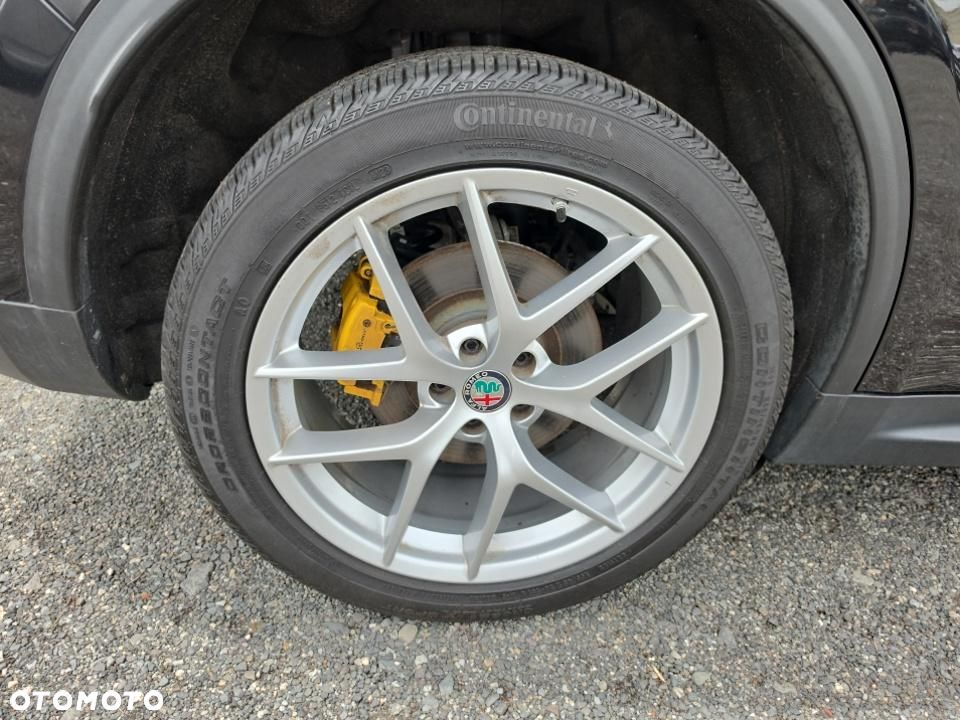 Alfa Romeo Stelvio 2.0 Turbo TI Q4 - 18