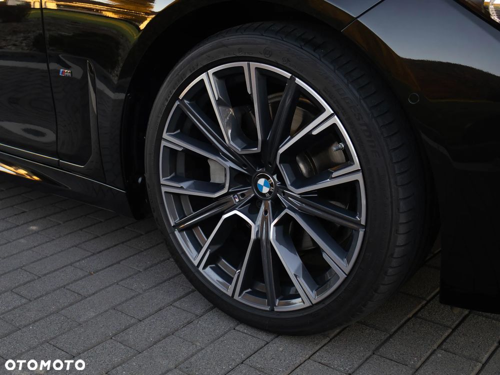 BMW Seria 7 730d xDrive mHEV sport - 11