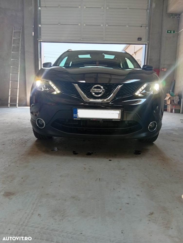 Nissan Qashqai 1.2 DIG-T Xtronic TEKNA - 2