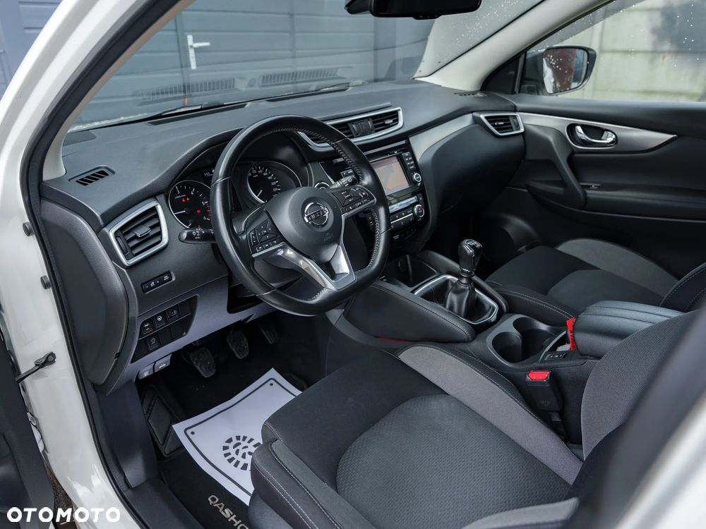 Nissan Qashqai 1.5 dCi N-Connecta - 15