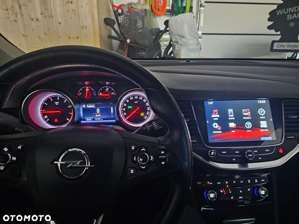 Opel Astra 1.4 Turbo Edition - 10