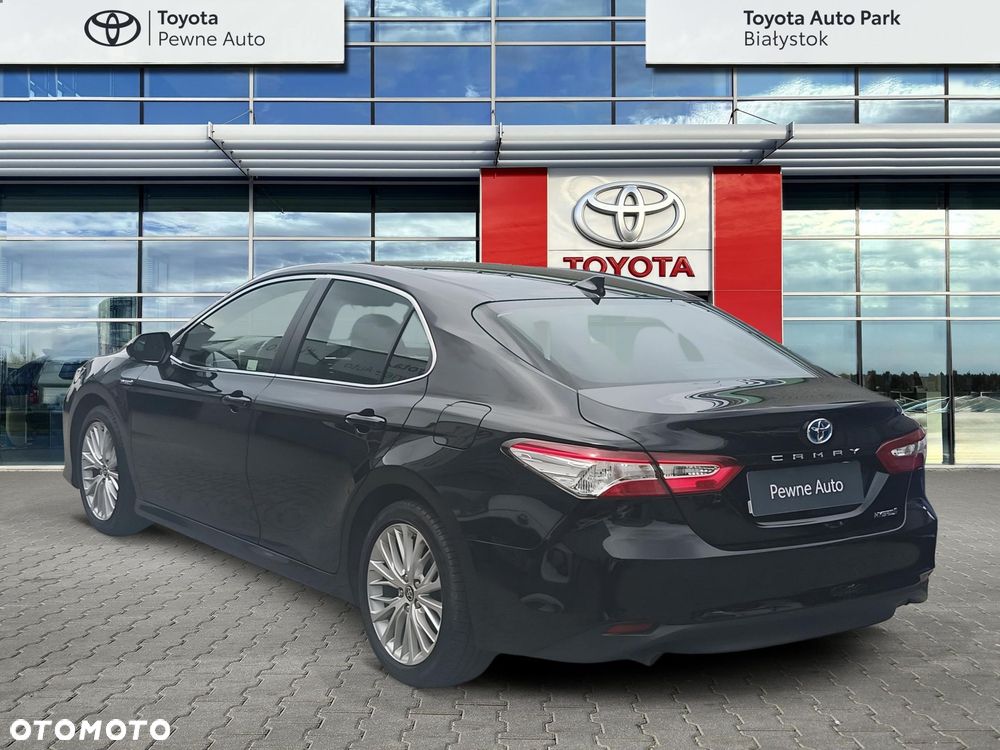Toyota Camry 2.5 Hybrid Prestige CVT - 3