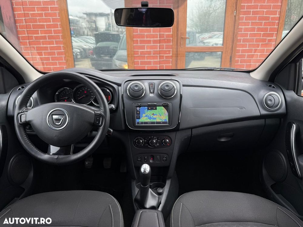 Dacia Sandero - 5