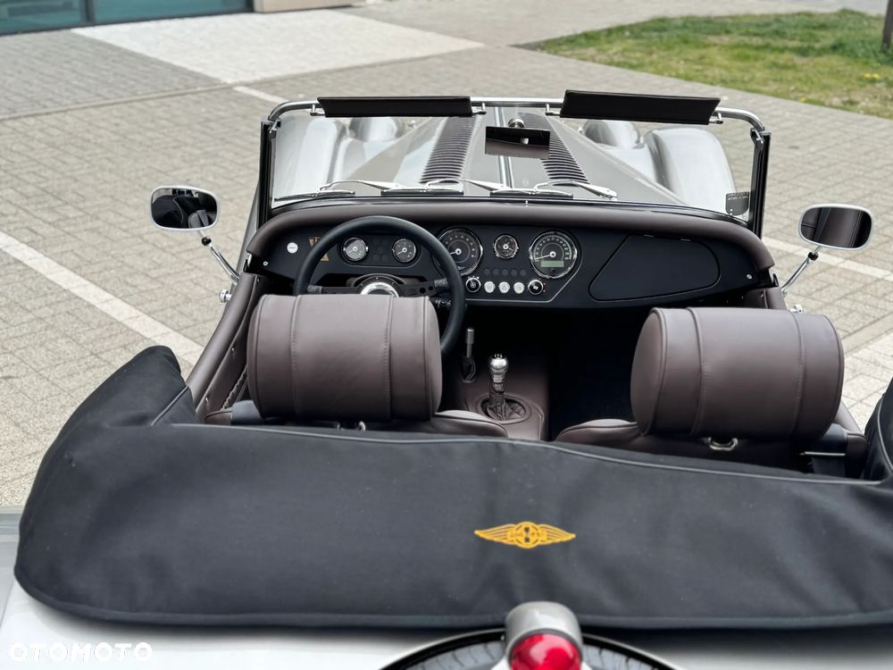 Morgan Plus Four - 18