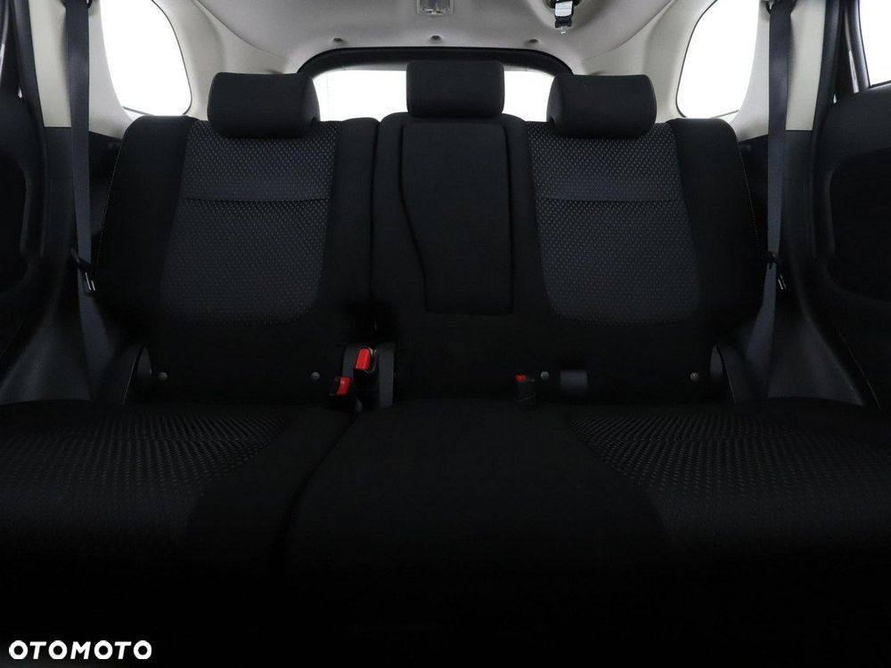 Mitsubishi Outlander 2.0 2WD Edition 100 - 18