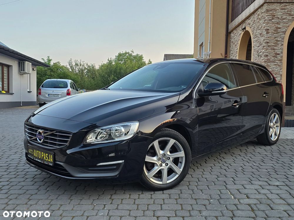 Volvo V60 D4 Momentum - 3