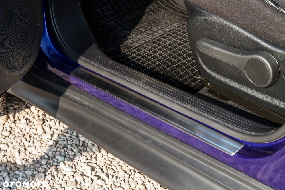 nissan juke 2010-2019 listwy progowe wewnętrzne - 3