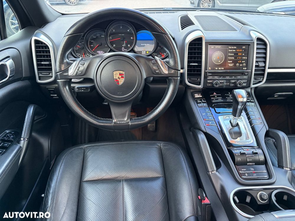 Porsche Cayenne 3.0TD TipTronic - 20
