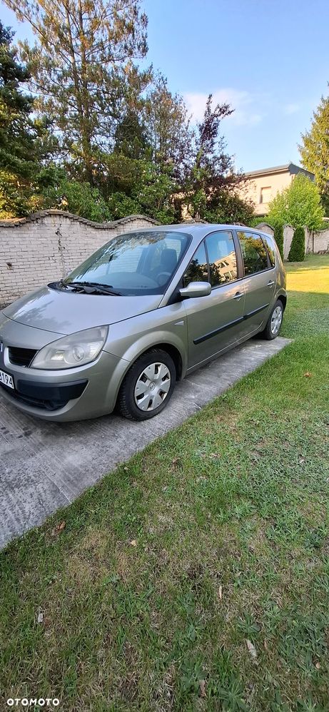 Renault Scenic 1.6 16V Confort Authentique - 6