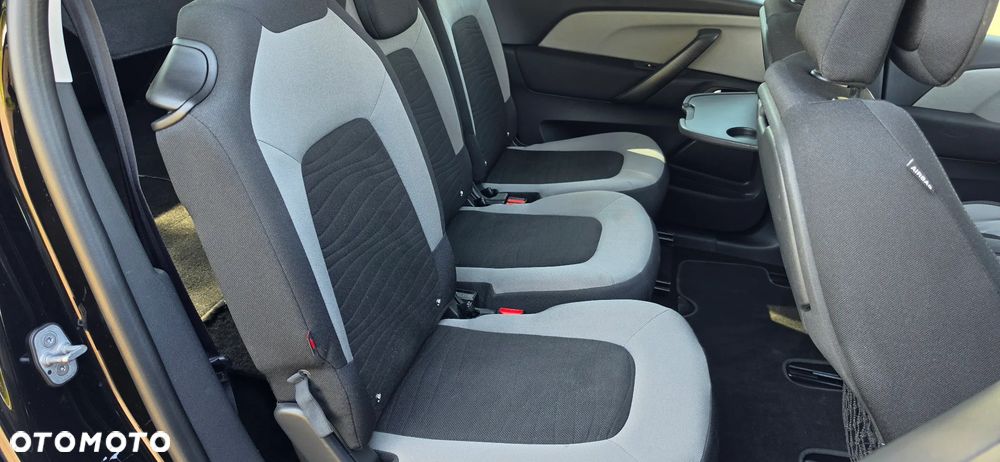 Citroën C4 Picasso BlueHDi 150 EAT6 Exclusive - 23