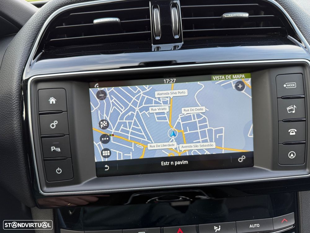 Jaguar F-Pace 20d Aut. Prestige - 38