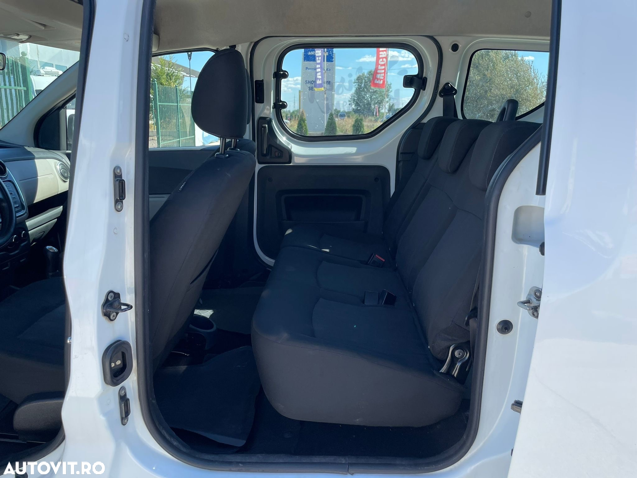 Dacia Dokker 1.5 dCi 90 CP Laureate - 15