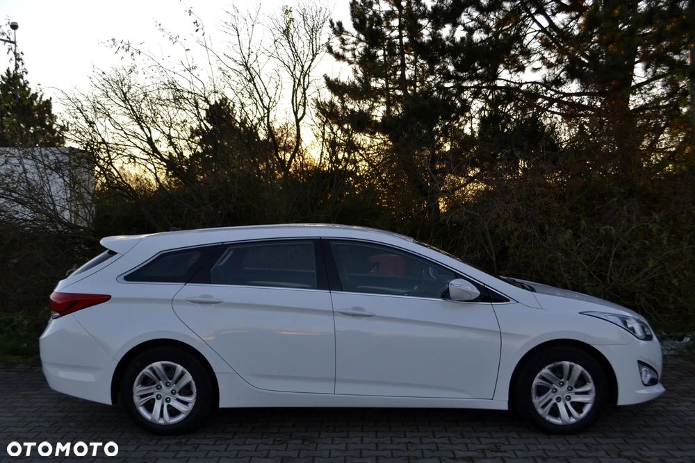 Hyundai i40 1.6 GDI Comfort + - 10