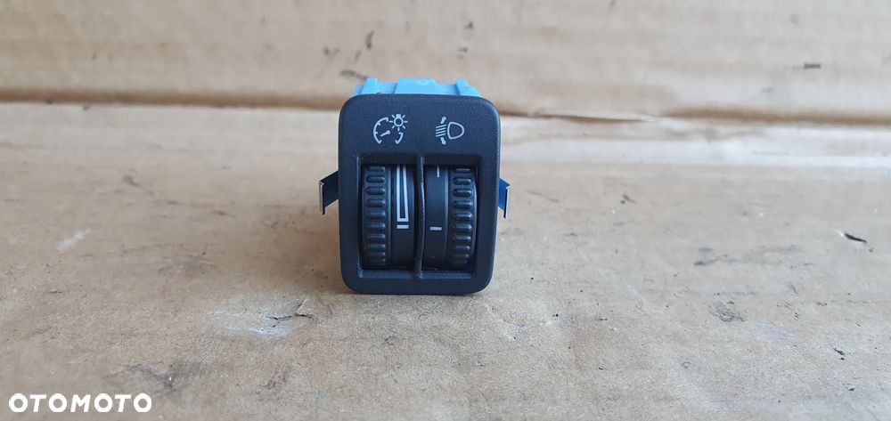 Przełącznik regulacji świateł oświetlenia VW Tiguan I 5N0941333 - 1