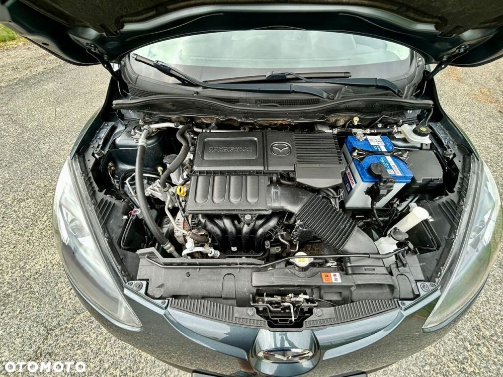 Mazda 2 - 11