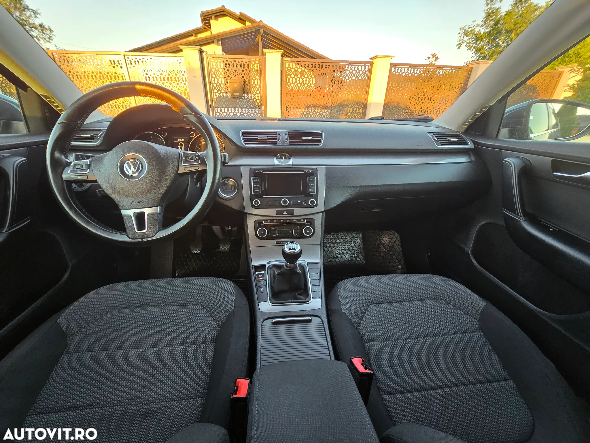 Volkswagen Passat Variant 2.0 TDI BlueMotion Technology Business Edition - 7