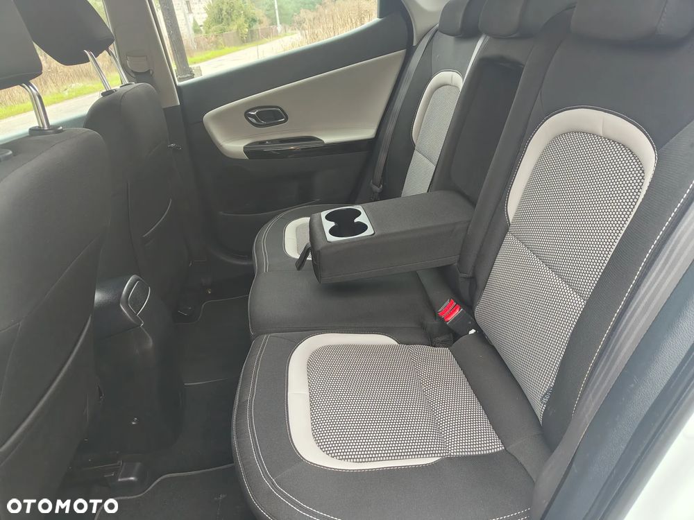 Kia Ceed 1.6 GDI Edition 7 - 16