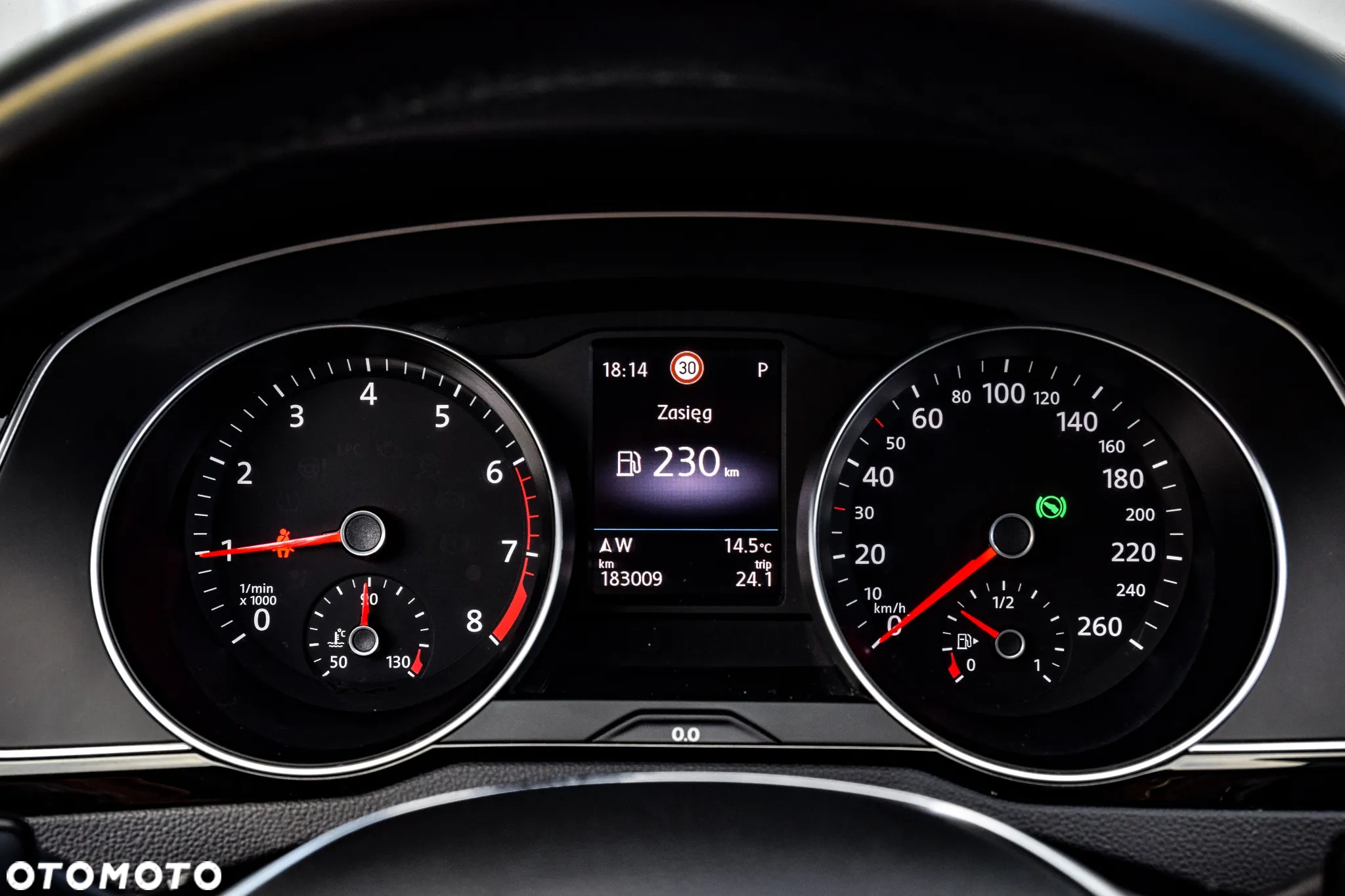 Volkswagen Passat 1.5 TSI EVO Elegance DSG - 36