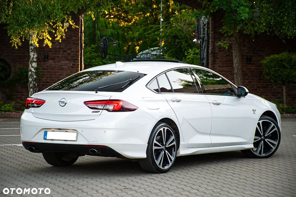 Opel Insignia 2.0 BiTrb D 4x4 Automatik Exclusive - 15