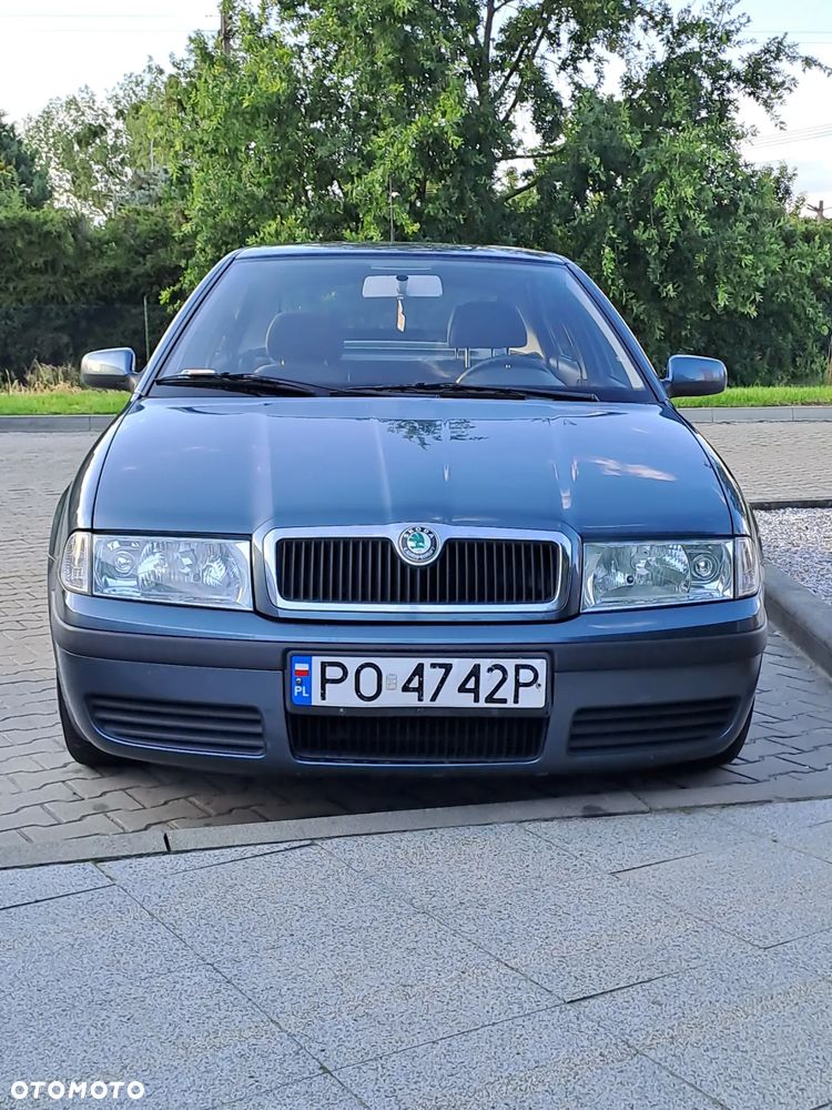 Skoda Octavia 2.0 Ambiente - 15