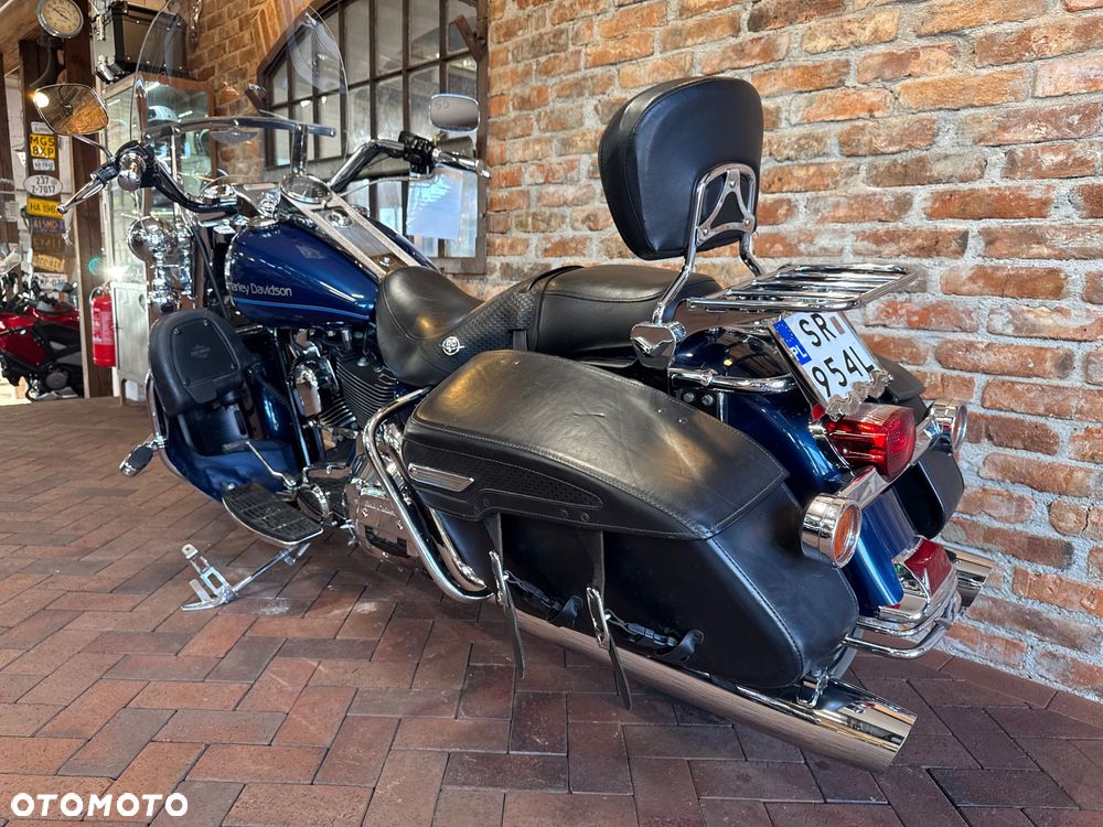 Harley-Davidson Touring Road King - 8