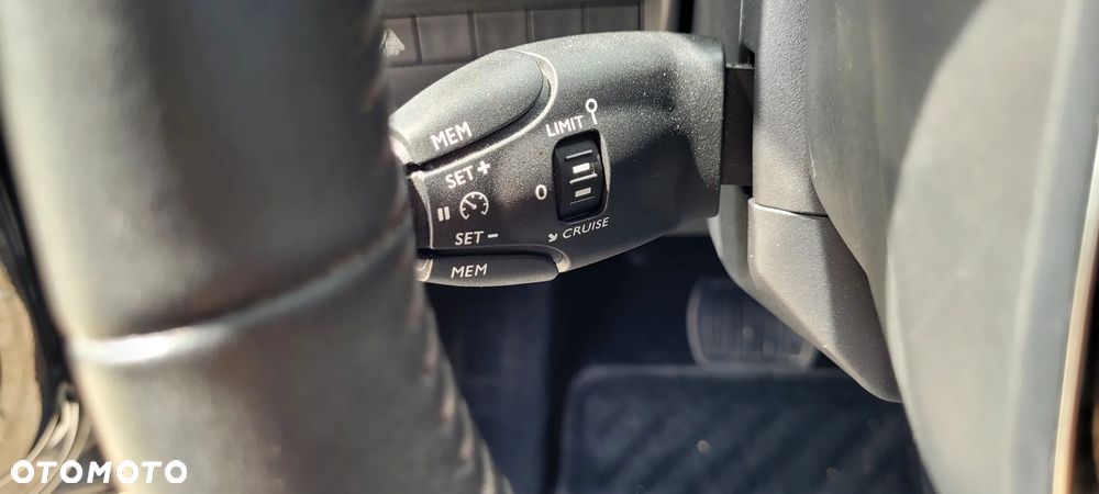 Peugeot 208 Elektromotor 136 GT Pack - 27
