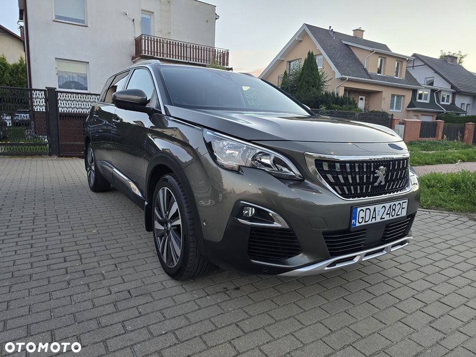 Peugeot 5008 BlueHDi 130 EAT8 Allure - 23