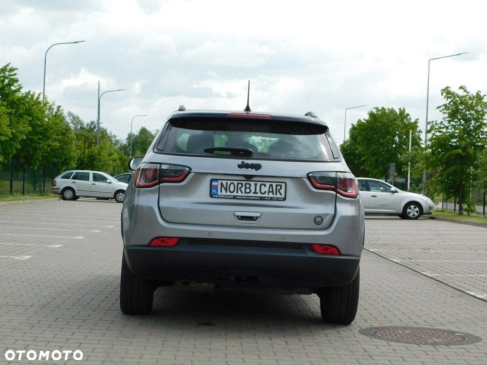 Jeep Compass - 5