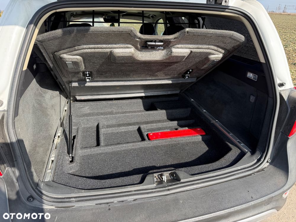 Volvo XC 70 D5 AWD Momentum - 18