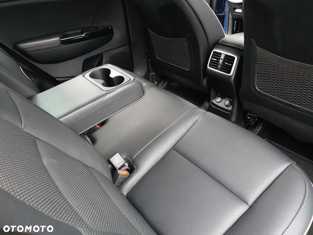 Kia Sportage 1.6 T-GDI Black Edition Plus 2WD - 28