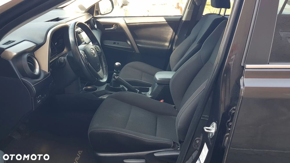 Toyota RAV4 2.0 D-4D 4x4 Comfort - 19