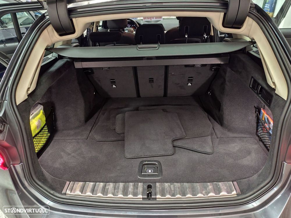 BMW 320 d Auto - 18