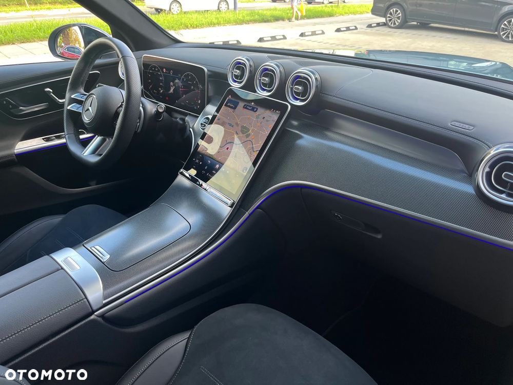 Mercedes-Benz GLC - 16