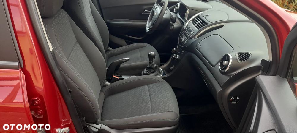 Chevrolet Trax 1.6 LS - 9