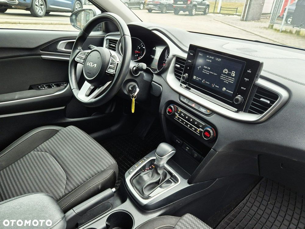 Kia Ceed 1.5 T-GDI M DCT - 14