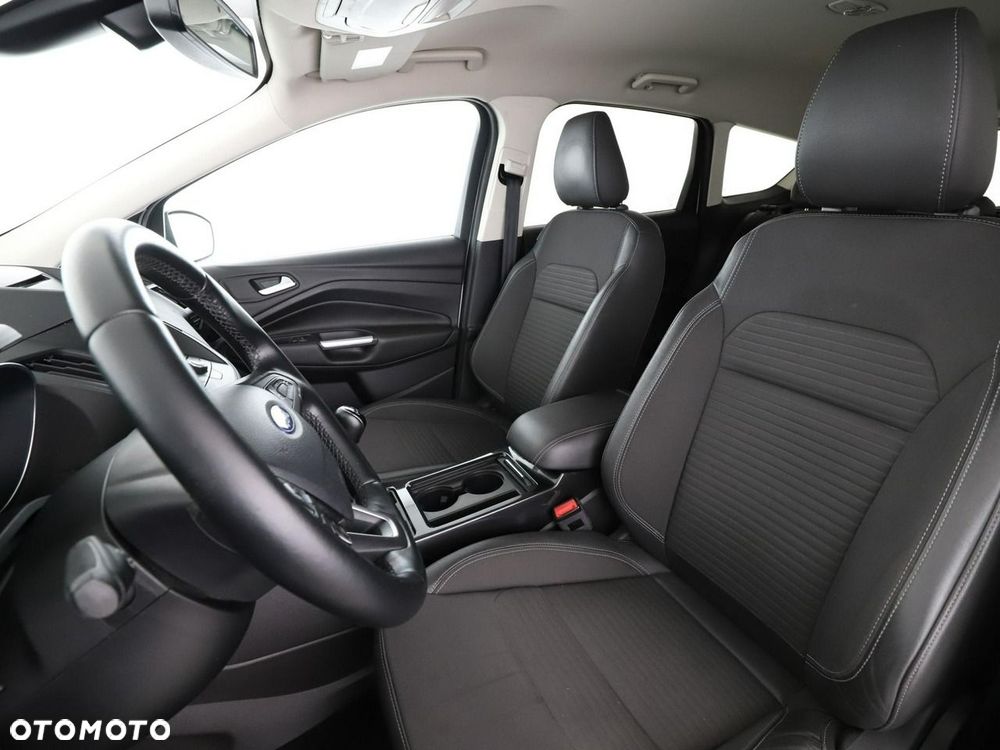 Ford Kuga 2.0 TDCi 2x4 Business Edition - 14