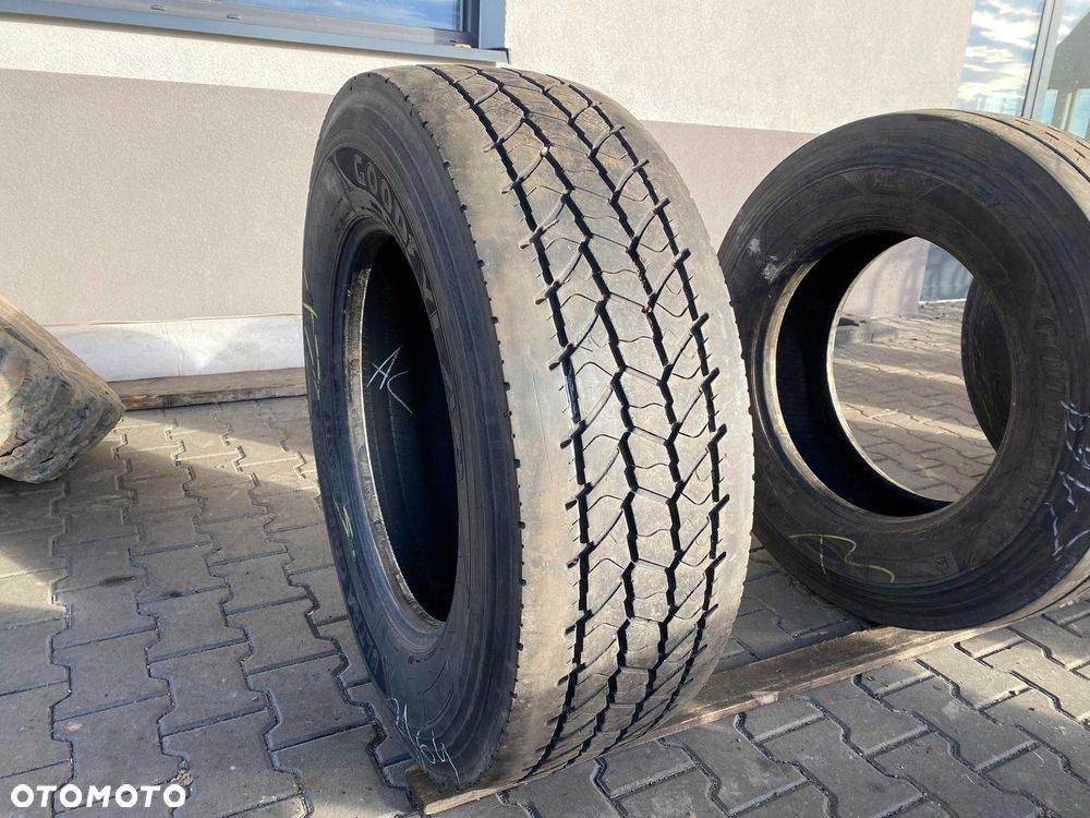 Opona 315/70R22.5 GOODYEAR ULTRA GRIP MAX S Przód 9mm - 1