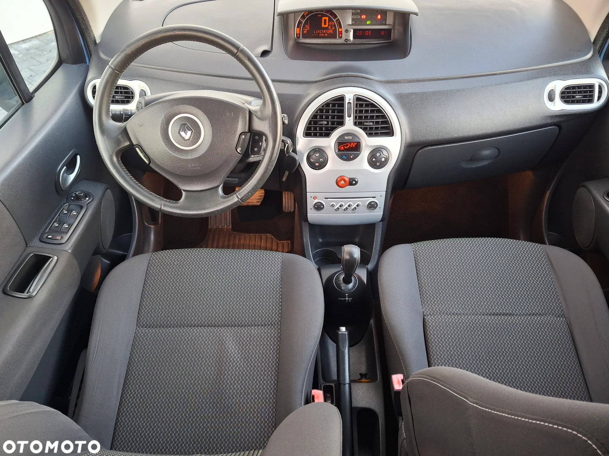 Renault Modus 1.5 dCi Cite - 21