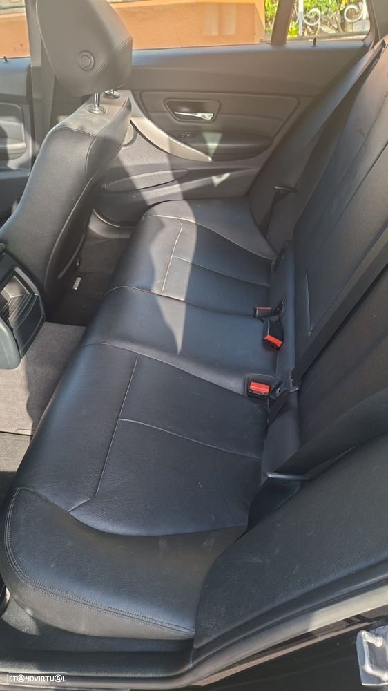 BMW 325 d Advantage - 4