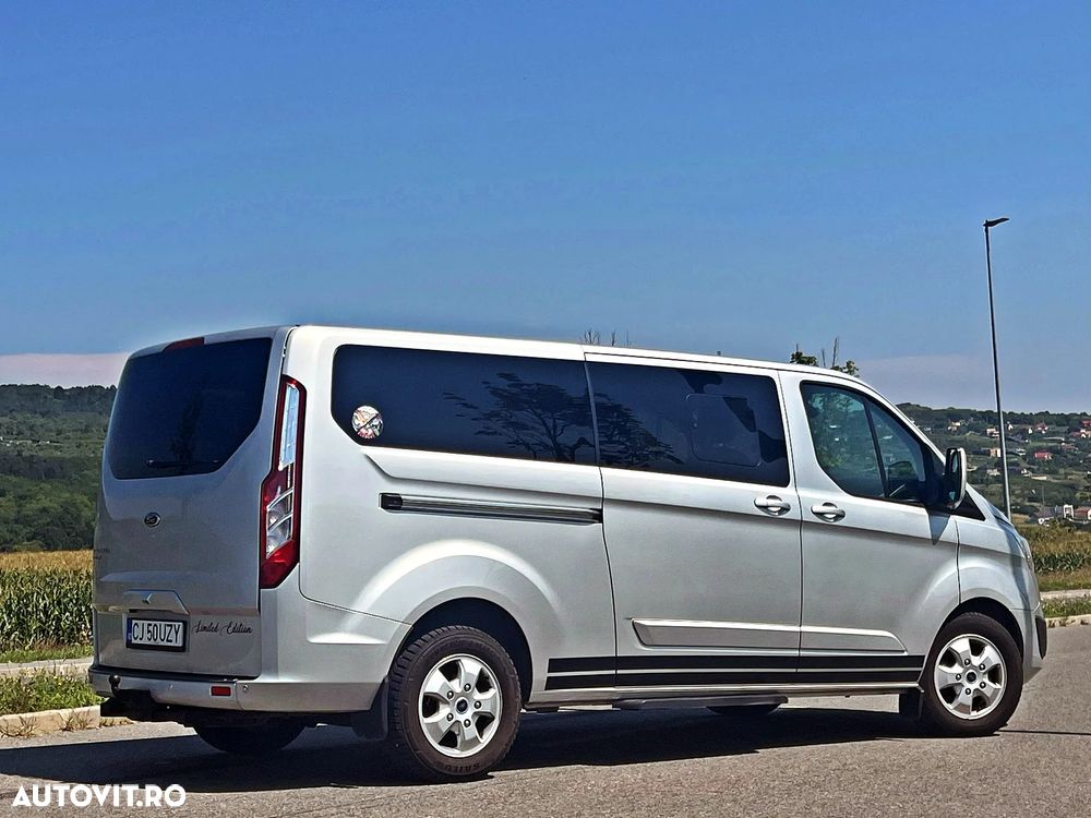Ford Tourneo Custom - 6
