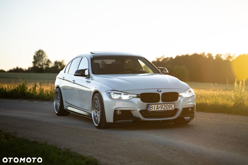 BMW Seria 3 335i Sport Line - 10