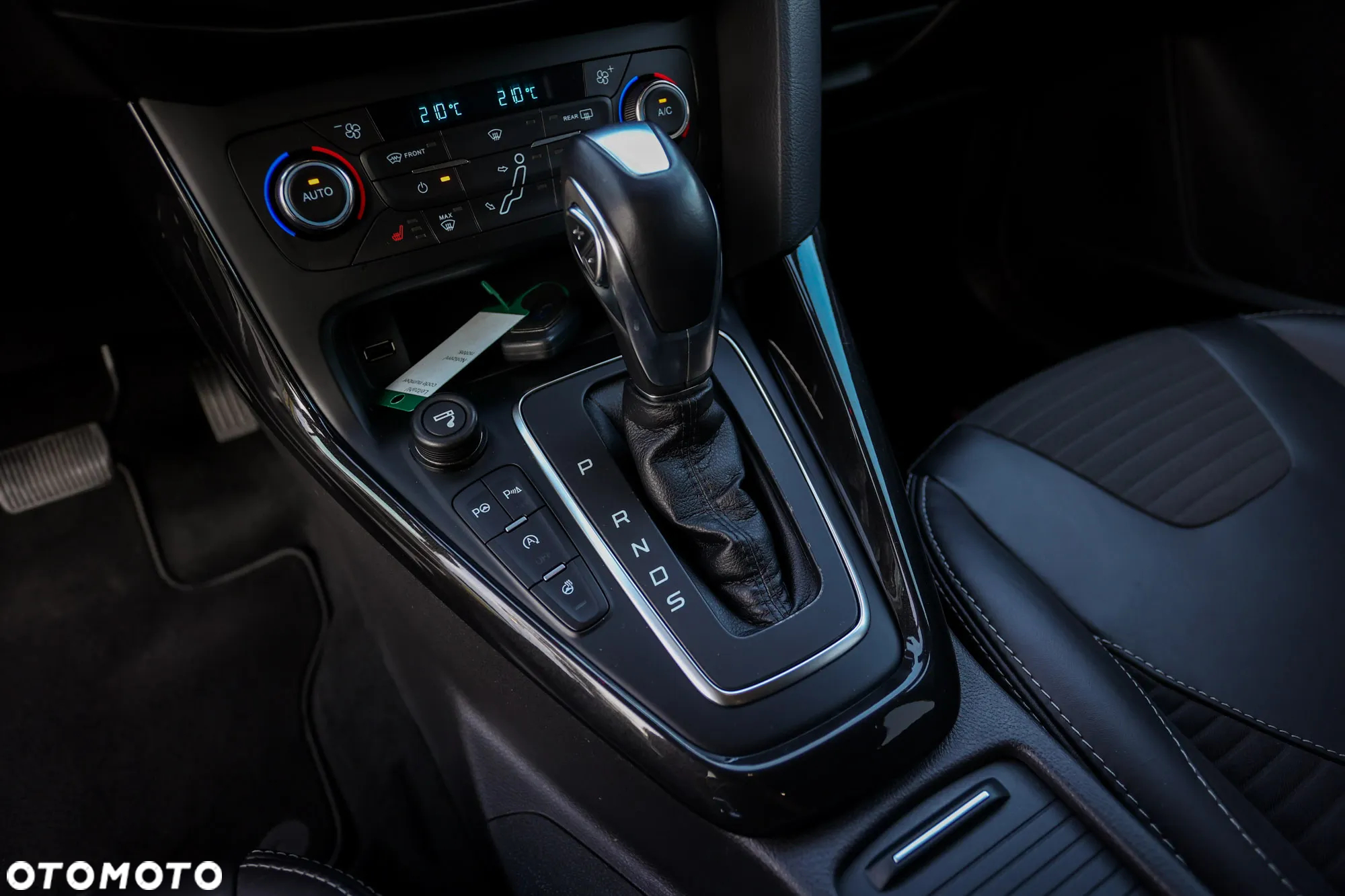 Ford Focus 1.5 EcoBoost Start-Stopp-System Business Edition - 29