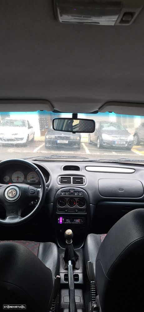 MG ZR 105 Entry - 11